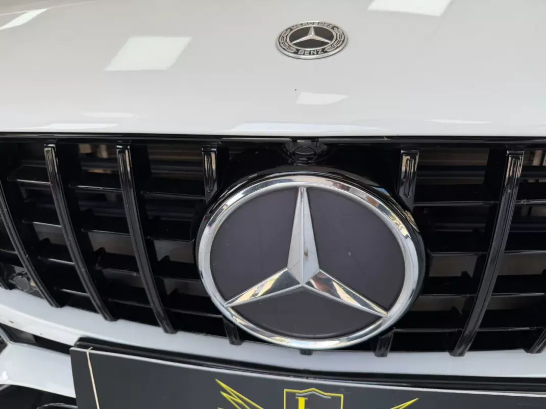 Mercedes-Benz CLA 180 2019 - 32000 EUR, 172639 km - AUTO.MOTO.pt - 172639km - foto 24 de 32