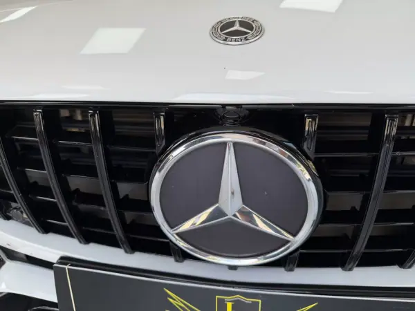 Mercedes-Benz CLA 180 2019 - 32000 EUR, 172639 km - AUTO.MOTO.pt - 172639km - foto 24 de 32