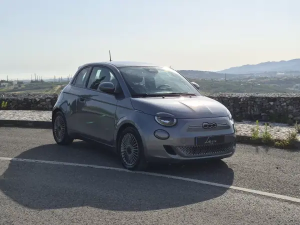 Fiat 500 3 + 1 2021 - 16550 EUR, 57176 km - AUTO.MOTO.pt - 57176km - foto 28 de 30