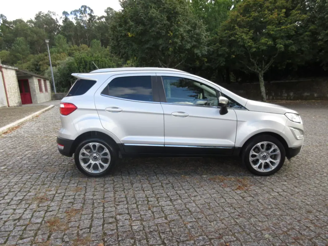 Ford EcoSport 2019 - 154900 EUR, 88000 km - 88000km - foto 12 de 54