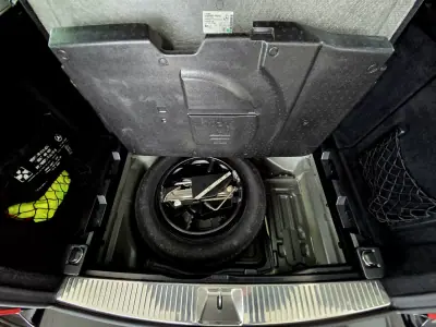 Mercedes-Benz C 220 2011 - 12900 EUR, 222771 km - AUTO.MOTO.pt - 222771km - foto 28 de 31