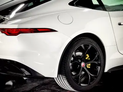 Jaguar F-Type 2020 - 52500 EUR, 77800 km - AUTO.MOTO.pt - 77800km - foto 24 de 27