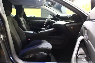 Peugeot 508 SW 2021 - 17500 EUR, 82000 km - 82000km - foto 13 de 30