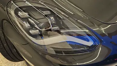 Porsche Panamera Sport Turismo 2018 - 71900 EUR, 135500 km - AUTO.MOTO.pt - 135500km - foto 19 de 49