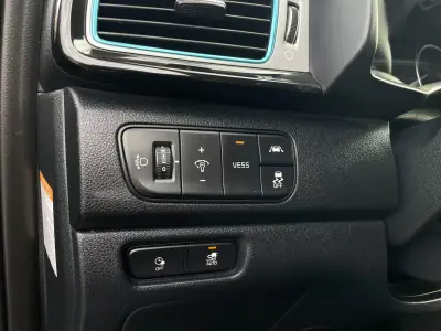 Kia e-Niro 2019 - 21500 EUR, 84859 km - 84859km - foto 31 de 42