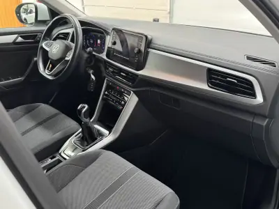 Volkswagen T-Roc 2022 - 21490 EUR, 71000 km - 71000km - foto 28 de 31