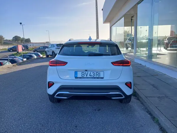 Kia XCeed 2025 - 22950 EUR, 9 km - AUTO.MOTO.pt - 9km - foto 6 de 24
