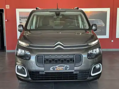 Citroën Berlingo 2019 - 20990 EUR, 103199 km - AUTO.MOTO.pt - 103199km - foto 3 de 21