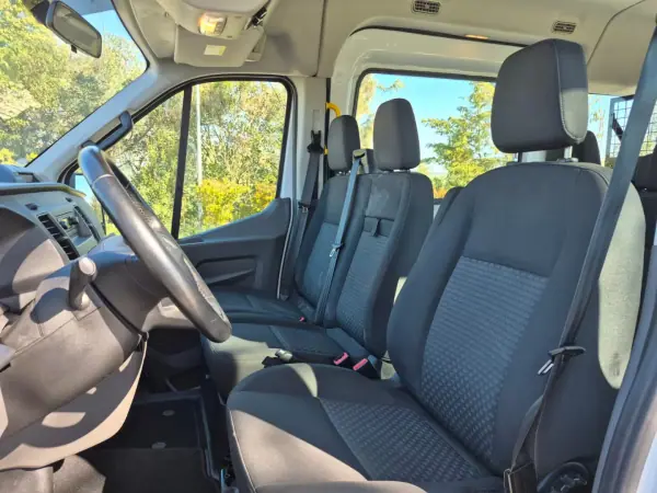 Ford Transit 2021 - 28900 EUR, 160001 km - AUTO.MOTO.pt - 160001km - foto 12 de 18