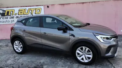 Renault Captur 2022 - 15950 EUR, 77000 km - AUTO.MOTO.pt - 77000km - foto 3 de 42