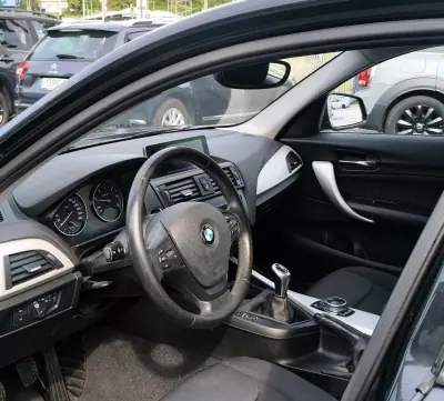 BMW 116 2014 - 10900 EUR, 241627 km - AUTO.MOTO.pt - 241627km - foto 15 de 32
