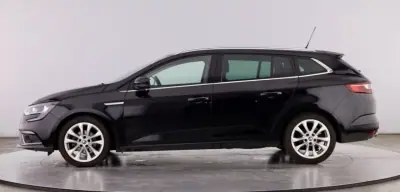 Renault Mégane Sport Tourer 2017 - 12499 EUR, 112021 km - AUTO.MOTO.pt - 112021km - foto 3 de 15