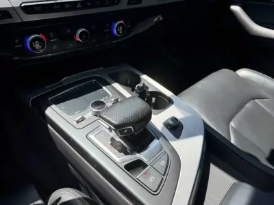 Audi Q7 2017 - 25500 EUR, 265000 km - AUTO.MOTO.pt - 265000km - foto 16 de 18