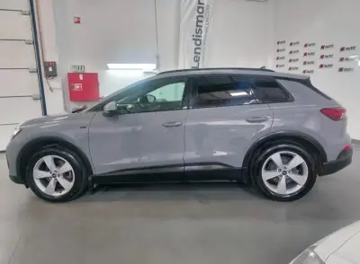 Audi Q4 e-tron 2021 - 27900 EUR, 85105 km - AUTO.MOTO.pt - 85105km - foto 3 de 19