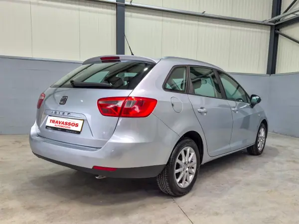 SEAT Ibiza ST 2011 - 7500 EUR, 152873 km - AUTO.MOTO.pt - 152873km - foto 2 de 8