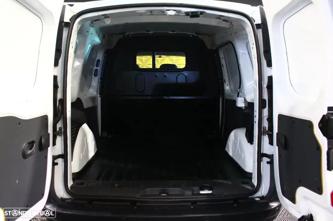 Renault KANGOO IVA DEDUTIVEL 2019 - 9450 EUR, 190000 km - AUTO.MOTO.pt - 190000km - foto 7 de 24