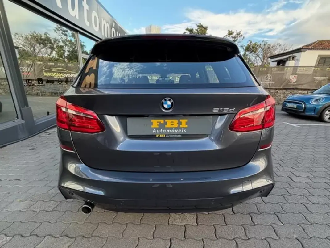 BMW 216 Active Tourer 2016 - 17900 EUR, 88780 km - AUTO.MOTO.pt - 88780km - foto 8 de 12