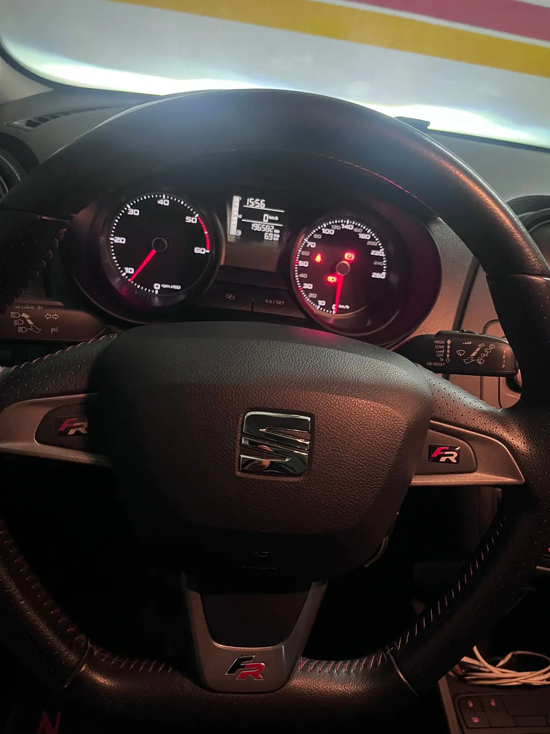 SEAT Ibiza 2014 - 8500 EUR, 183300 km - 183300km - foto 4 de 5