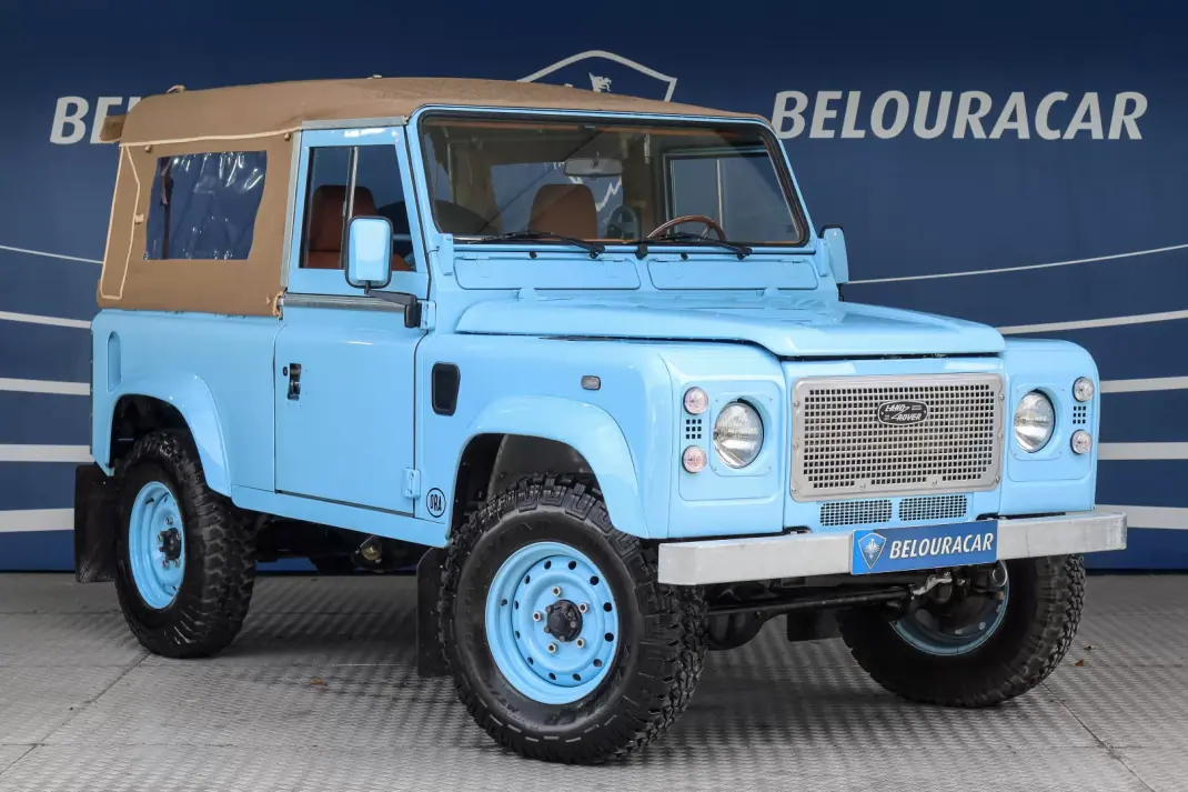 Land Rover Defender 2002 - 75000 EUR, 144875 km - AUTO.MOTO.pt - 144875km - foto 1 de 21