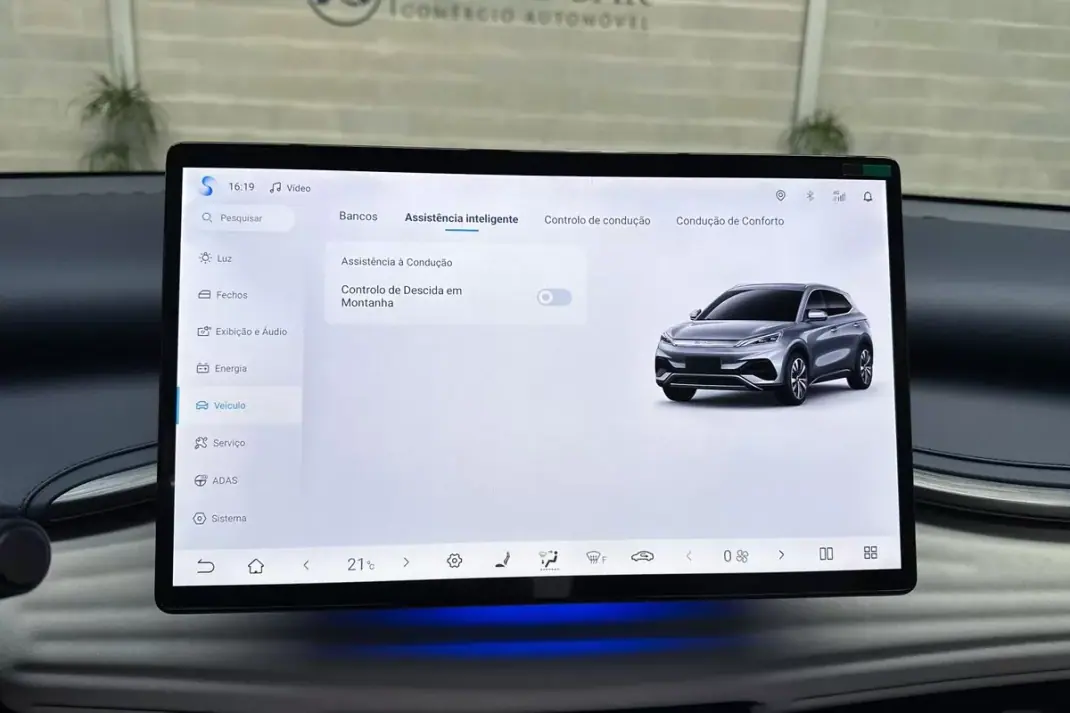 BYD Atto 3 2023 - 27950 EUR, 7718 km - AUTO.MOTO.pt - 7718km - foto 26 de 60