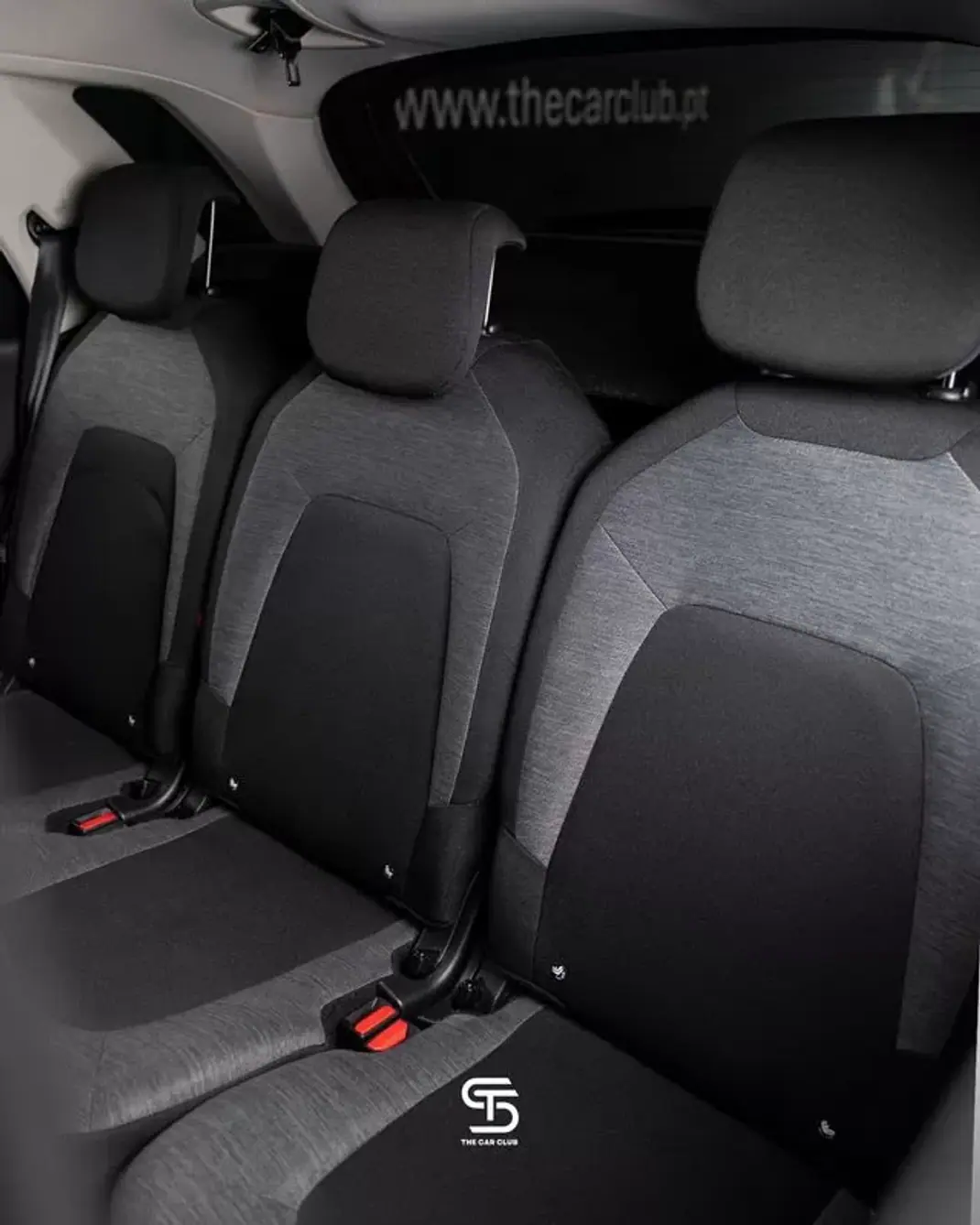 Citroën C4 Spacetourer 2019 - 15450 EUR, 120000 km - AUTO.MOTO.pt - 120000km - foto 21 de 23