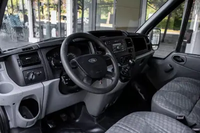 Ford Transit Custom L1 2.0 TDCI H1 2008 - 17900 EUR, 153460 km - AUTO.MOTO.pt - 153460km - foto 19 de 27