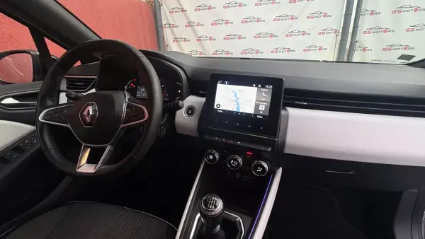 Renault Clio 2023 - 14500 EUR, 79000 km - AUTO.MOTO.pt - 79000km - foto 12 de 12