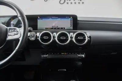 Mercedes-Benz CLA 180 2022 - 23990 EUR, 198000 km - AUTO.MOTO.pt - 198000km - foto 24 de 34