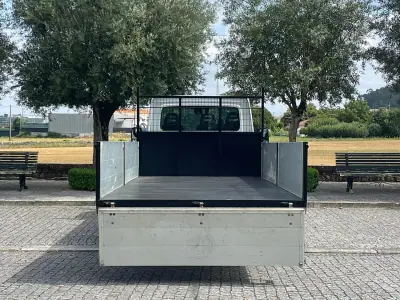 Iveco Daily 2022 - 33450 EUR, 154000 km - AUTO.MOTO.pt - 154000km - foto 9 de 37