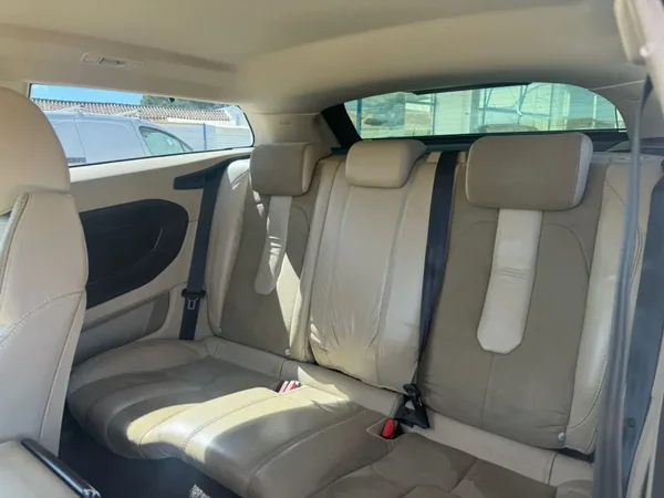 Land Rover Range Rover Evoque 2012 - 14900 EUR, 169000 km - AUTO.MOTO.pt - 169000km - foto 6 de 15