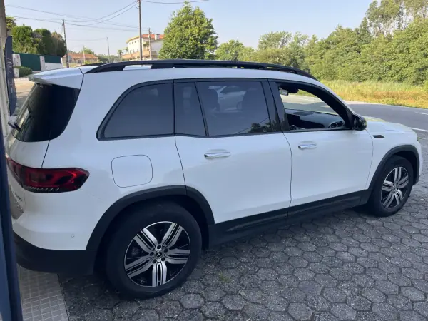 Mercedes-Benz EQB 2022 - 32900 EUR, 150000 km - AUTO.MOTO.pt - 150000km - foto 5 de 15
