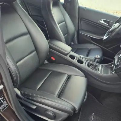 Mercedes-Benz CLA 180 2017 - 18950 EUR, 184855 km - AUTO.MOTO.pt - 184855km - foto 18 de 24