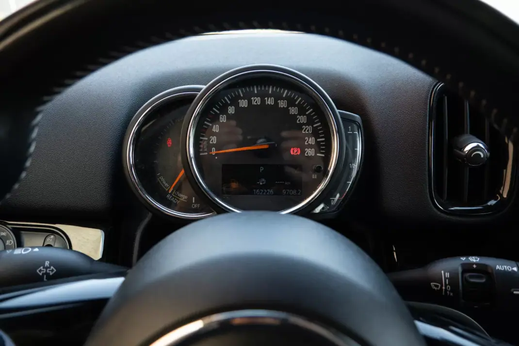 MINI Countryman 2019 - 20500 EUR, 162230 km - AUTO.MOTO.pt - 162230km - foto 13 de 24