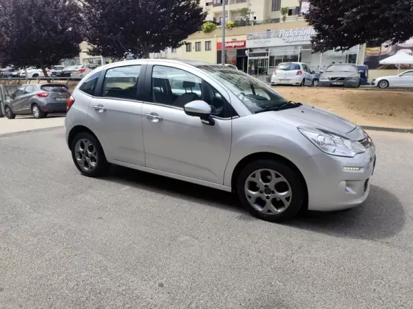 Citroën C3 2015 - 7480 EUR, 127000 km - AUTO.MOTO.pt - 127000km - foto 15 de 28