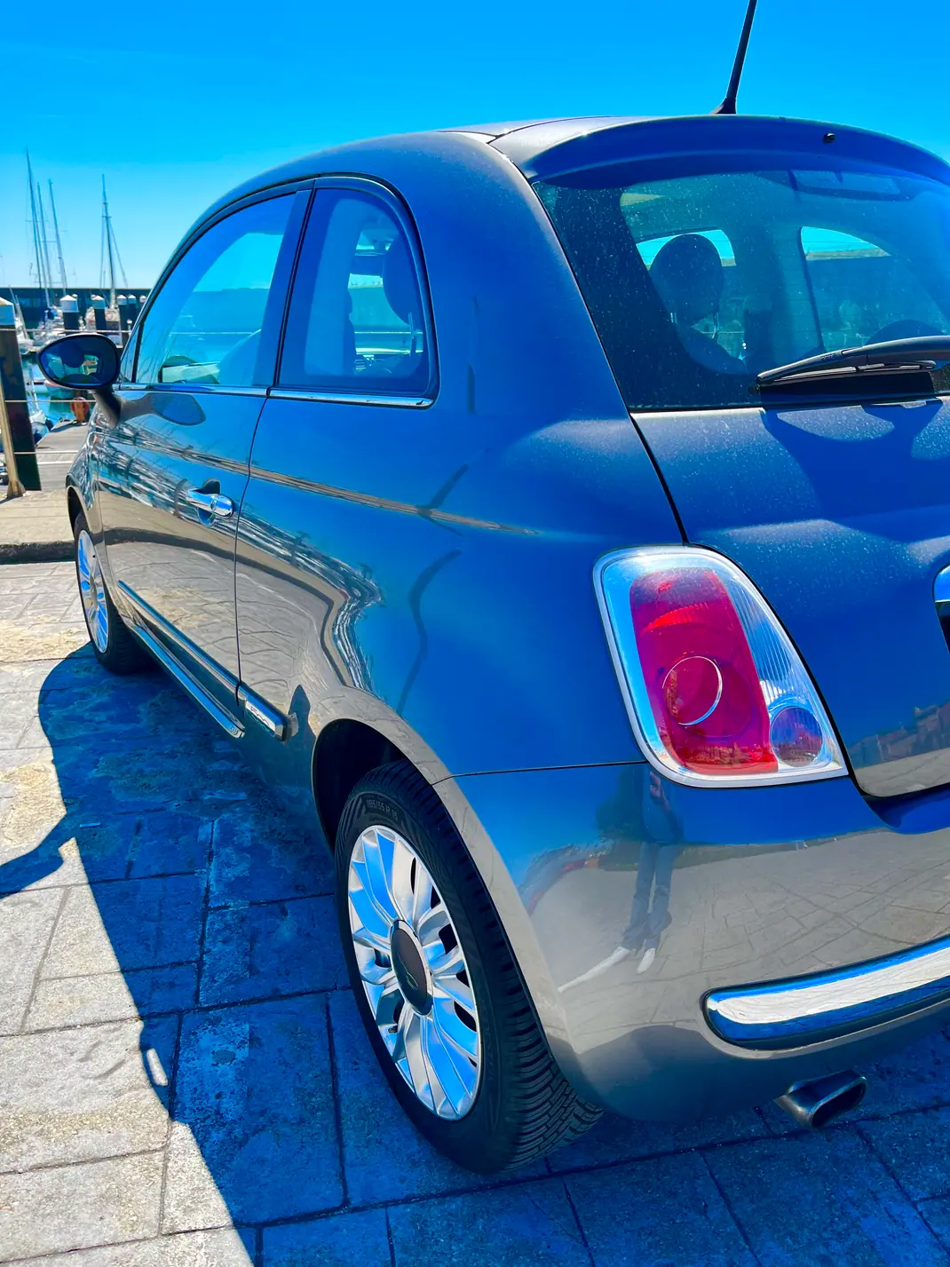 Fiat 500 2015 - 9950 EUR, 40700 km - AUTO.MOTO.pt - 40700km - foto 3 de 9