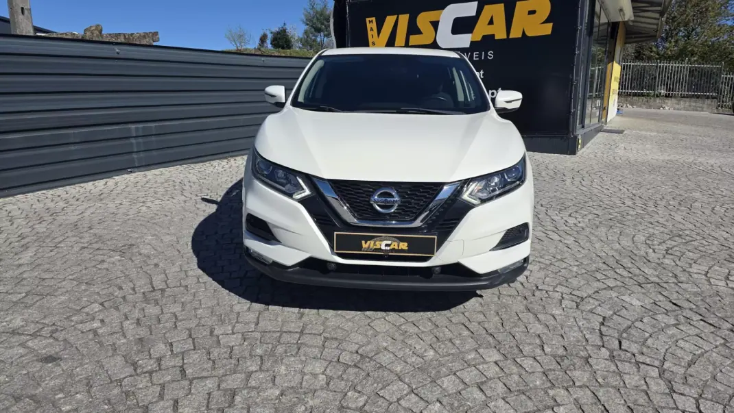 Nissan Qashqai 2019 - 18990 EUR, 110000 km - AUTO.MOTO.pt - 110000km - foto 11 de 31