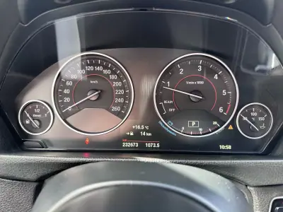 BMW 420 Gran Coupé 2015 - 19500 EUR, 230000 km - AUTO.MOTO.pt - 230000km - foto 35 de 54