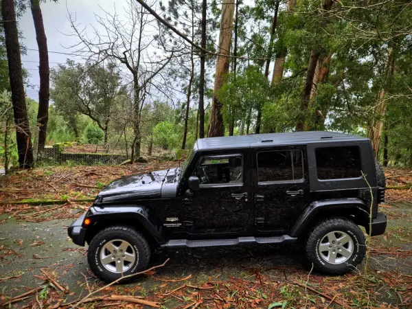 Jeep Wrangler Unlimited 2010 - 39000 EUR, 169000 km - AUTO.MOTO.pt - 169000km - foto 5 de 25