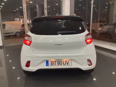 Hyundai i10 2025 - 16990 EUR, 14345 km - AUTO.MOTO.pt - 14345km - foto 30 de 37