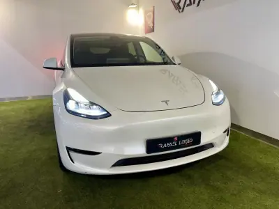 Tesla Model Y 2023 - 39500 EUR, 48000 km - 48000km - foto 6 de 43