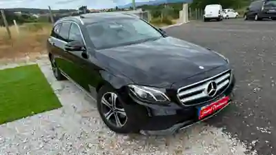 Mercedes-Benz E 220 2017 - 15500 EUR, 450000 km - AUTO.MOTO.pt - 450000km - foto 4 de 24