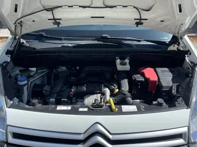 Citroën Berlingo 1.6 HDi Longa 2019 - 11750 EUR, 106000 km - AUTO.MOTO.pt - 106000km - foto 13 de 30