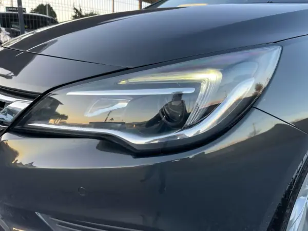 Opel Astra 2016 - 13990 EUR, 190000 km - AUTO.MOTO.pt - 190000km - foto 12 de 33