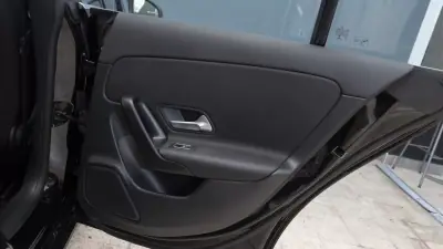 Mercedes-Benz CLA 180 2022 - 23900 EUR, 105000 km - 105000km - foto 9 de 33