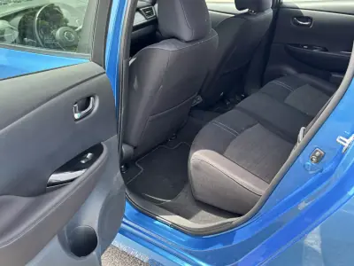 Nissan Leaf 2020 - 14500 EUR, 70000 km - AUTO.MOTO.pt - 70000km - foto 6 de 14