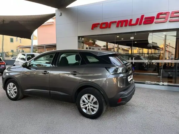 Peugeot 3008 2021 - 20900 EUR, 77710 km - AUTO.MOTO.pt - 77710km - foto 4 de 10