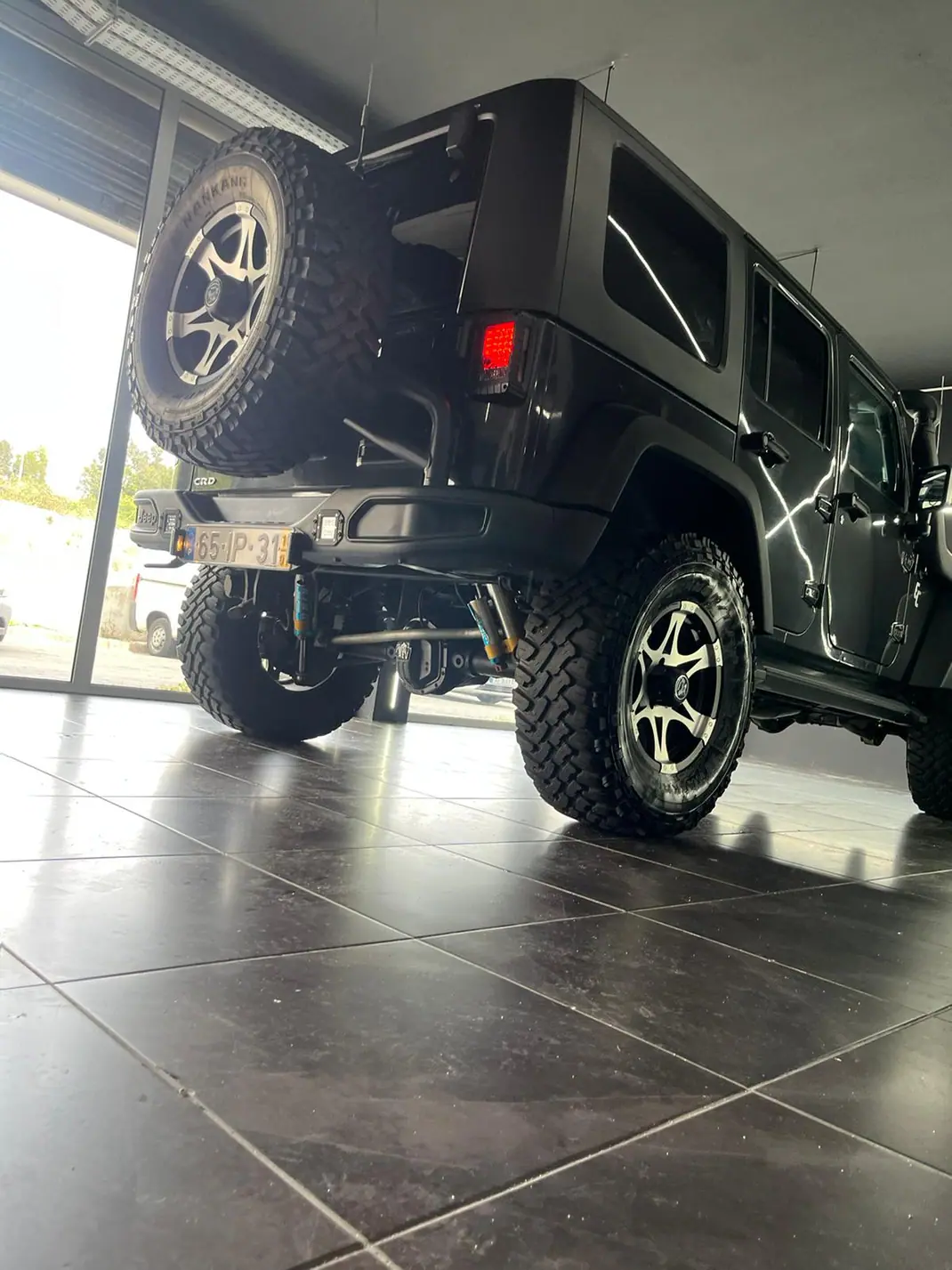Jeep Wrangler Unlimited 2010 - 48500 EUR, 91300 km - AUTO.MOTO.pt - 91300km - foto 5 de 12