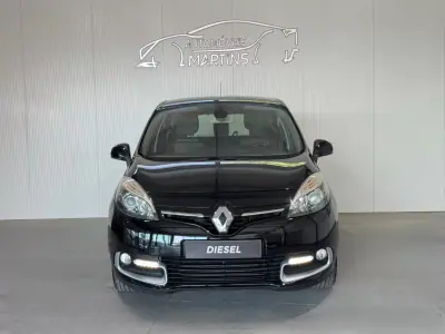 Renault Grand Scénic 2014 - 7990 EUR, 308370 km - AUTO.MOTO.pt - 308370km - foto 5 de 20