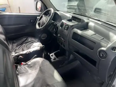 Citroën Berlingo 2003 - 2500 EUR, 375000 km - AUTO.MOTO.pt - 375000km - foto 8 de 13