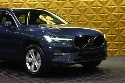Volvo XC 60 2021 - 26900 EUR, 225000 km - AUTO.MOTO.pt - 225000km - foto 6 de 31